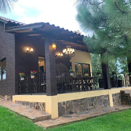 Cabana No.6 Puerta Del Bosque Mazamitla. Buitenkant foto